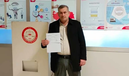 ERDAL ÖZTÜRK BAĞIMSIZ ADAYLIK BAŞVURUNDA BULUNDU