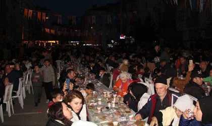 GÖNÜL SOFRASI FATİH MAHALLESİ’NDE KURULDU