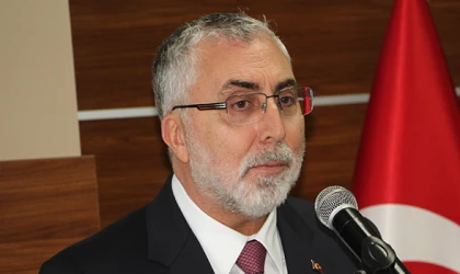 “KİŞİ BAŞI MİLLİ GELİR TARİHİN EN YÜKSEK SEVİYESİNE GELDİ”