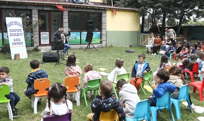 GELECEĞİN BÜYÜKLERİNE MİNİ KONSER