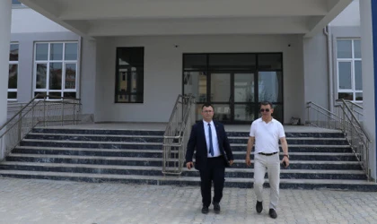 BAŞKAN ÇETİN OKUL İNŞAATLARINI İNCELEDİ