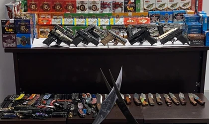 KAPAKLI’DA SİLAH KAÇAKÇISI YAKALANDI