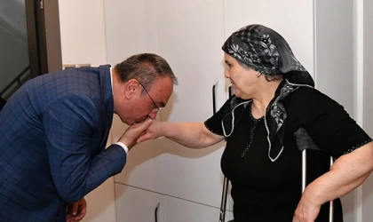 VALİ SOYTÜRK’TEN ŞEHİT AİLESİNE ZİYARET