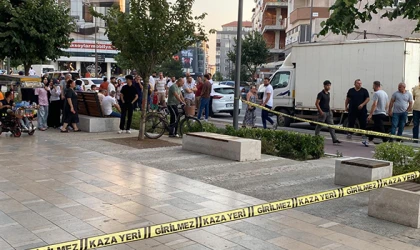 SOKAK ORTASINDA KAYINÇOSUNU VURDU