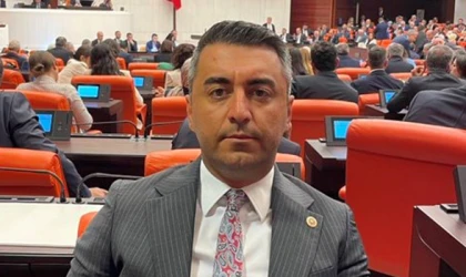 AVŞAR; “BU ŞARTLARDA GENÇLER NASIL OKUSUN?”