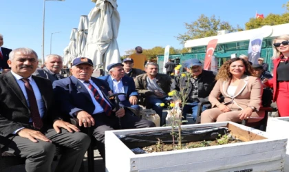 BÜYÜKŞEHİR'DEN BÜYÜKLERİMİZ İÇİN ANLAMLI ETKİNLİK