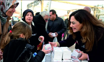 CANDAN BAŞKAN REGAİP KANDİLİ'NDE YURTTAŞLARLA BİR ARADAYDI