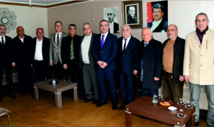 TEKİRDAĞ VALİSİ RECEP SOYTÜRK, MALATYALILAR DERNEĞİNİ ZİYARET ETTİ