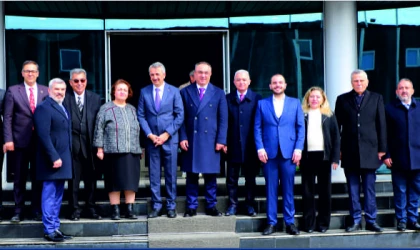 TRAKYA KALKINMA AJANSI YÖNETİM KURULU TOPLANTISI ATAK FARMA KOZMETİK EV SAHİPLİĞİNDE GERÇEKLEŞTİ