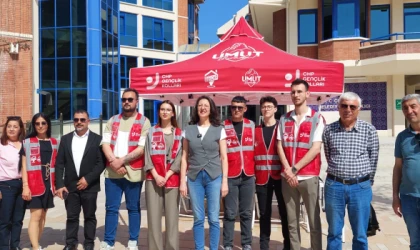 CHP ÇERKEZKÖY İLÇE BAŞKANI AYFER DÖNMEZ, “HEDEFİMİZ 40 BİN İMZA”