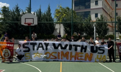 ÇERKEZKÖY MBA OKULLARI ÖĞRENCİLERİNDEN ŞAMPİYONLUK KUTLAMASI: “OSIMHEN KALSIN” MESAJI DİKKAT ÇEKTİ