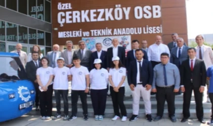 ÖĞRENCİLERİN EMEKLERİ, BİLİM ŞENLİĞİ’NDE SERGİLENDİ