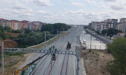 HIZLI TREN ENERJİ HAT ÇALIŞMALARI HIZLA DEVAM EDİYOR