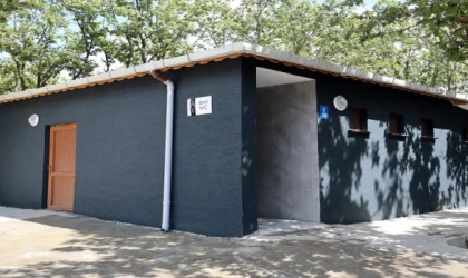 KARTALTEPE PİKNİK ALANI’NDA TUVALETLER YENİLENDİ