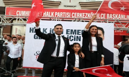 SEDAT ÇOLAK CHP İLÇE BAŞKANLIĞINA ADAYLIĞINI AÇIKLADI