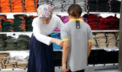 ÇERKEZKÖY BELEDİYESİNDEN İHTİYAÇ SAHİBİ ÖĞRENCİLERE ANLAMLI DESTEK