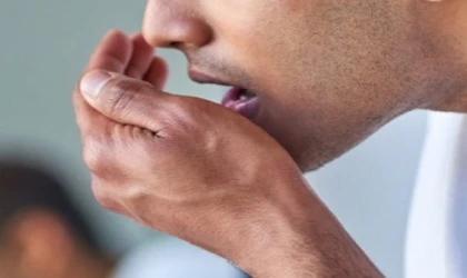 AĞIZ KOKUSU SADECE KOKU DEĞİL, SOSYAL YAŞAMIN SİNSİ DÜŞMANI