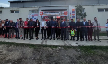 ÇERKEZKÖY 1. GELENEKSEL KİTAP FUARI TÖRENLE AÇILDI