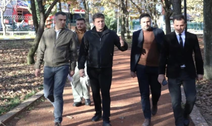 BAŞKAN AKAY, KARTALTEPE PİKNİK VE MESİRE ALANI’NDA AYDINLATILACAK BÖLGELERİ İNCELEDİ