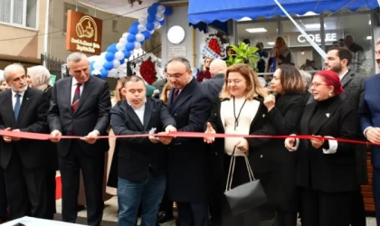 ÇERKEZKÖY’DE ENGELSİZ KAFE AÇILDI