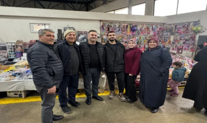 ZÜMBÜL’DEN KAPALI PAZAR’DA ESNAF BULUŞMASI: “ESNAFIN GÜCÜ BİRLİĞİNDEN GELİR”