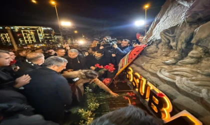 CANDAN BAŞKAN DEPREM BÖLGESİNDE: “UNUTMADIK, UNUTTURMAYACAĞIZ”