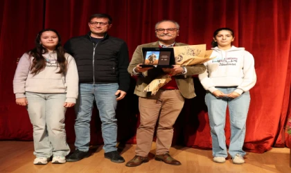 ÇERKEZKÖY’DE 4. KİTAP GÜNLERİ YOĞUN KATILIMLA TAMAMLANDI