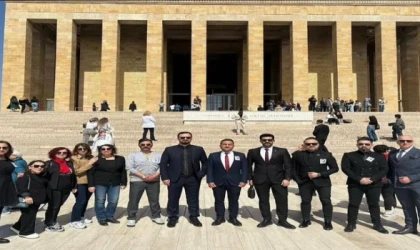 ANITKABİR’E ANLAMLI ZİYARET