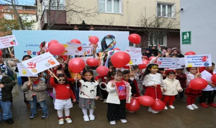 KAPAKLI’DA OTİZM FARKINDALIK GÜNÜ ETKİNLİĞİ DÜZENLENDİ