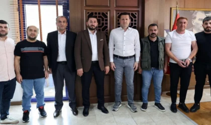 ÇERKEZKÖY PAZARCILAR DERNEĞİ’NDEN BAŞKAN AKAY’A ZİYARET