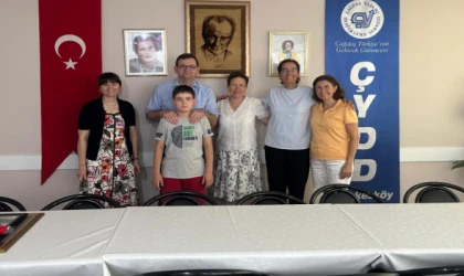 ÇYDD ÇERKEZKÖY ŞUBESİ, AYTAÇ ÇİFTİNİ AĞIRLADI