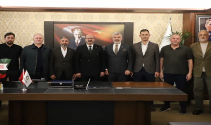 MHP’den Ahmet Çetin’e hayırlı olsun ziyareti