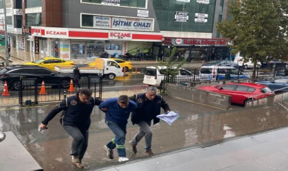 “Türk bayrağı çöpe atıldı” denildi, gerçek soruşturmayla ortaya çıktı!