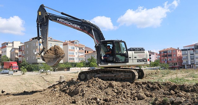70 BİN METREKARE ALANDA ÇEVRE DÜZENLEME ÇALIŞMASI BAŞLATILDI
