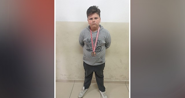 ÇERKEZKÖYLÜ MİNİK PEHLİVAN BÖLGE ÜÇÜNCÜSÜ OLDU