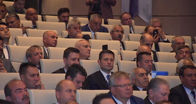 AKAY BELEDİYE BAŞKANLARI TOPLANTISINDA