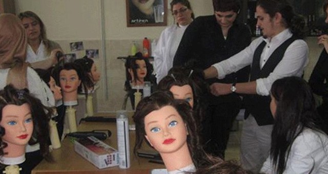 KUAFÖRLÜK KURSLARI AÇILIYOR